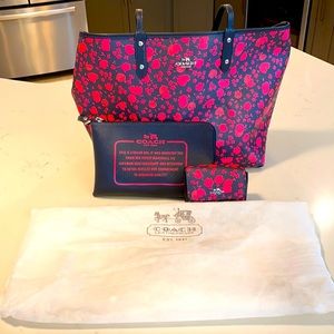 Coach Reversible City Tote with Accessories